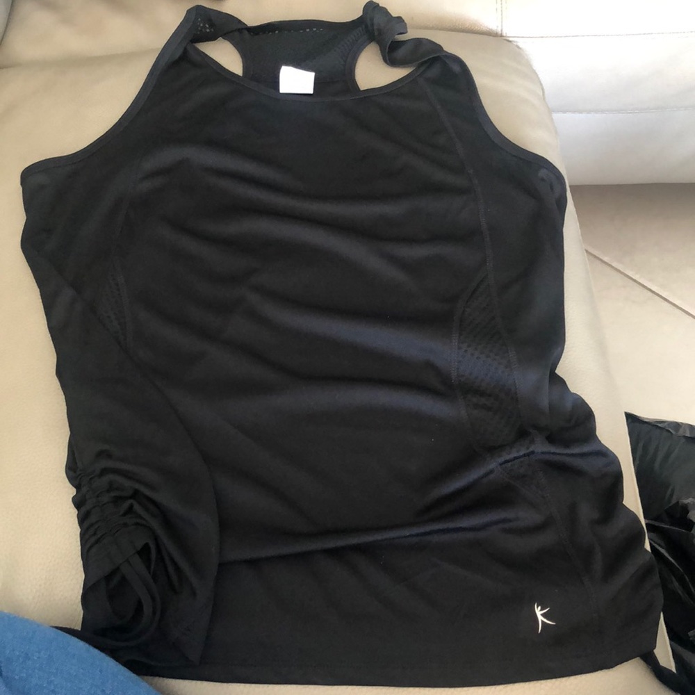 Athletic top